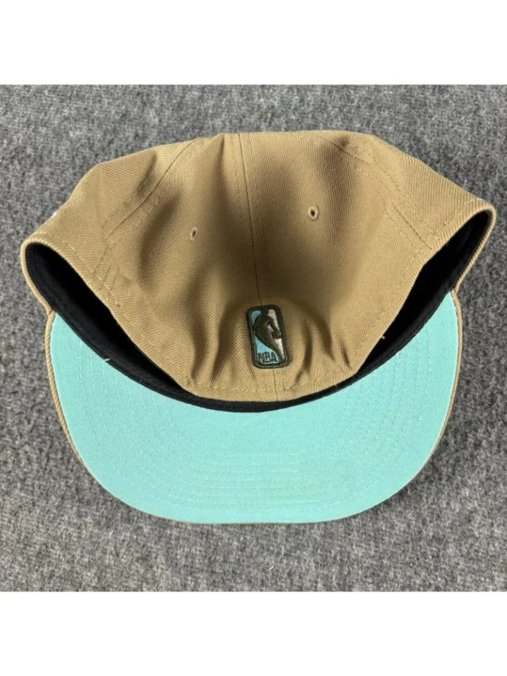 Chicago Bulls New Era 59FIFTY 7 1/4 Tan Teal NBA Fitted Hat Cap